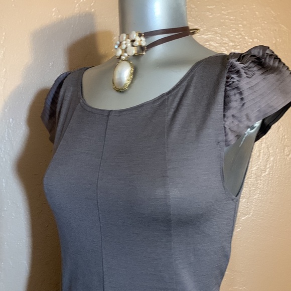 Alice+ Olivia Gray Cap Dress.  Sz XS - Picture 4 of 6